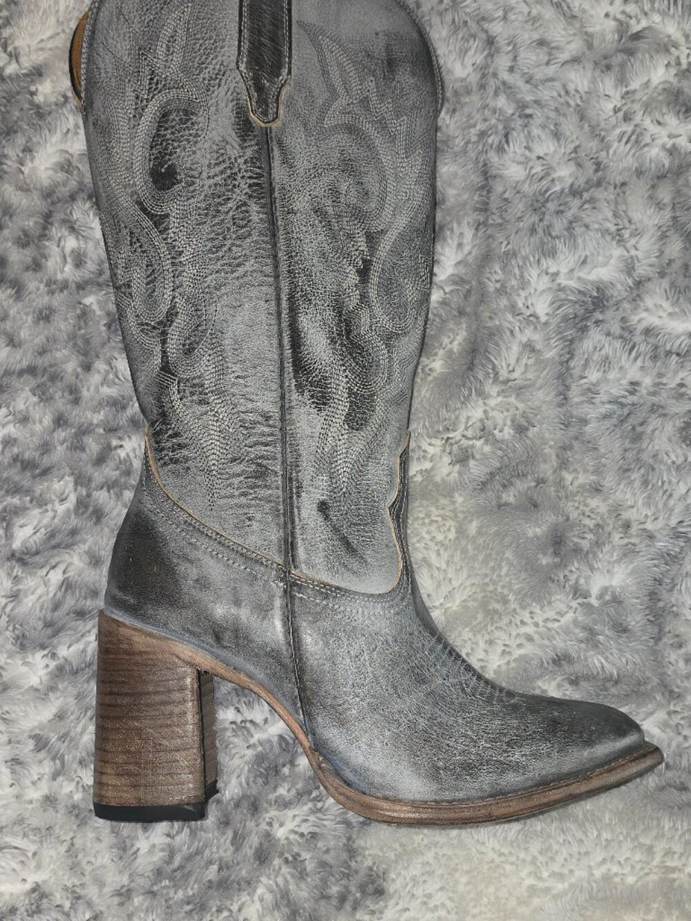 Freebird Jackson Boots — Ice — Size 9